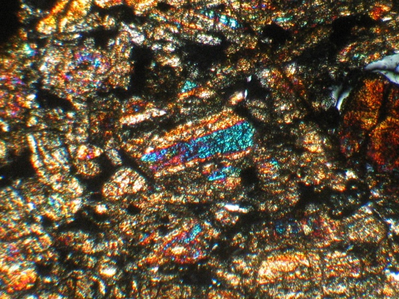 DaG 476 Shock twinning in pyroxene